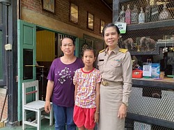 การเยี่ยมบ้านนักเรียนชั้นประถมศึกษาปีที่ 4/3